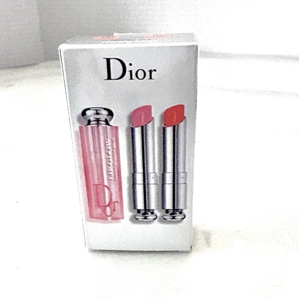 Christian Dior Addict Lip REVIVER
DUO GLOW Coral Pink Gloss Balm 001, 004